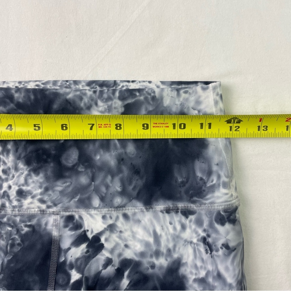 Lululemon Wunder Under High-Rise Tight 25" *Luxtreme Marble Dye Classic Navy 4 - Picture 3 of 9